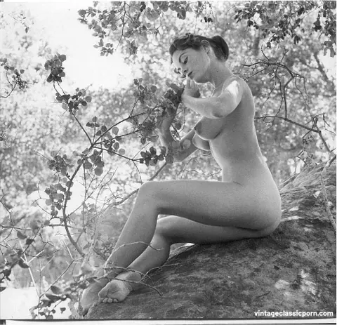 Marguerite Empey: Vintage PAWG in Pantyhose Poses Outdoors – photo 6 of 18