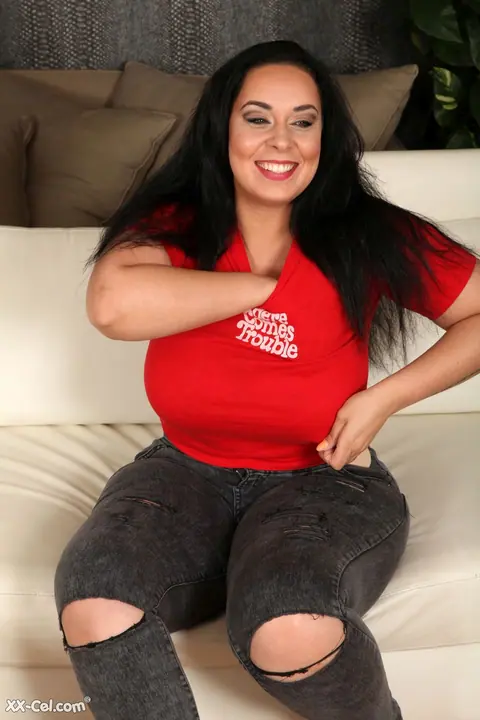 Anastasia Lux: Latina BBW Shows Off Her Big Natural Tits in Lingerie and Jeans – photo 5 of 20