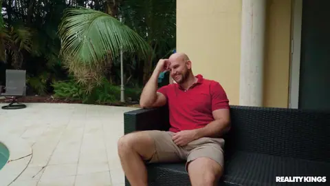 Lauren Phillips: Tall Redhead MILF Takes Anal Outdoors by the Pool – photo 2 of 20