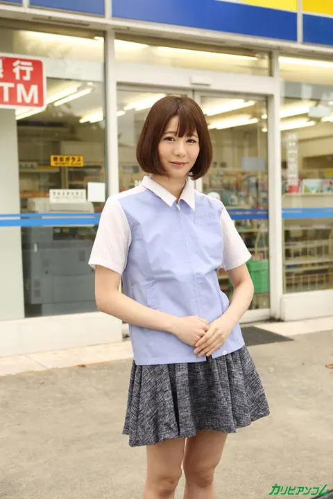 Airi Miyazaki: Petite Asian Redhead Sucks and Fucks in Public – photo 1 of 20