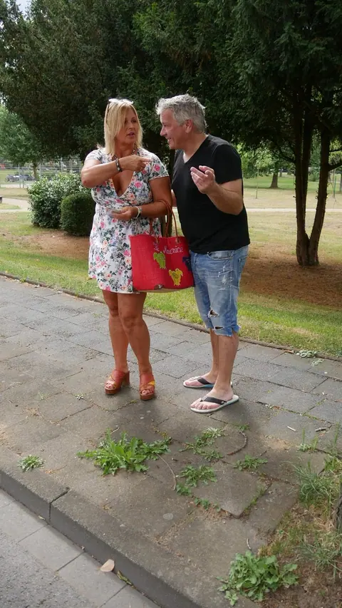 Nudechrissy: German Blonde MILF Gives a Handjob Before Sex – photo 19 of 20
