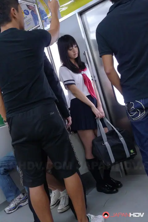 Yayoi Yoshino: Petite Japanese Babe Gangbanged Outdoors – photo 3 of 20