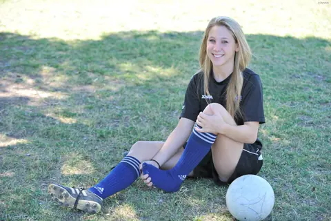 Athletic Babe Strips Nude Outdoors in Shorts and Socks – photo 1 of 20
