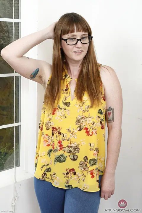 Thelma Sleaze: Thick Redhead in Glasses Pulls Panties Aside and Spreads Her Hairy Pussy – photo 1 of 21