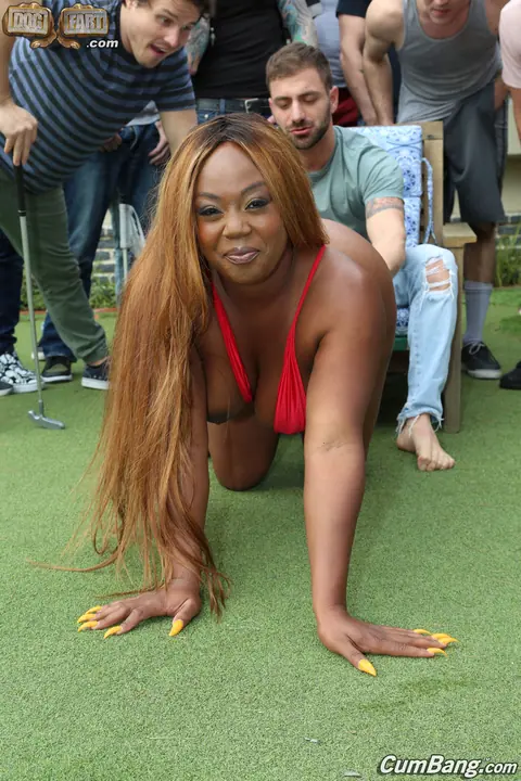 Jayden Starr: Ebony BBW Has Group Sex and Takes a Cumshot Outdoors – photo 2 of 20