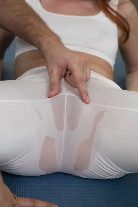 Lacy Lennon: Redhead in Yoga Pants Gives a Blowjob and Footjob – photo 6 of 20