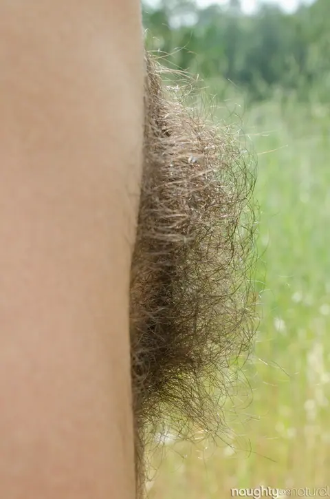 Katie Zucchini: Amateur Brunette Strips Outdoors and Spreads Her Hairy Pussy – photo 11 of 20