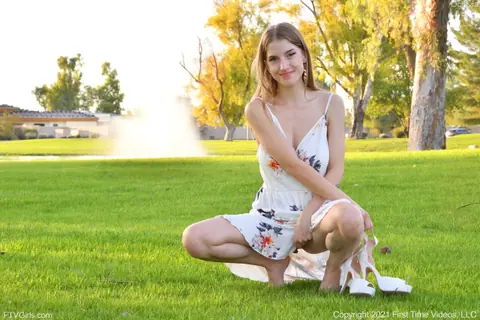 Octavia Red: Slim Blonde Amateur Flashes Her Big Tits Outdoors in a Skirt – photo 4 of 20