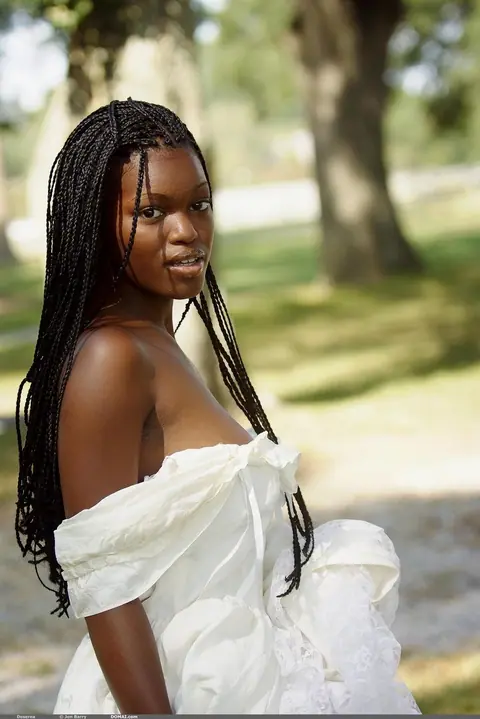 Deserea: Tall Ebony Brunette Strips Out of Her Dress Outdoors – photo 4 of 20