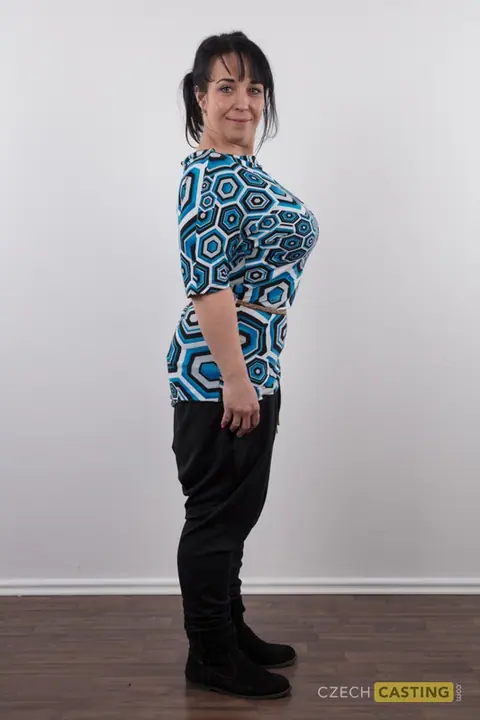 BBW with Big Tits Strips Nude on a Chair – photo 1 of 10