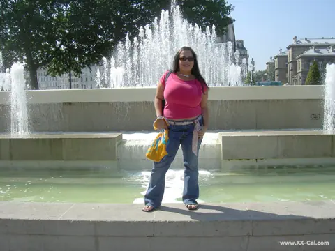 Devyn Devine: Chubby Brunette MILF Shows Her Big Tits Outdoors – photo 8 of 20