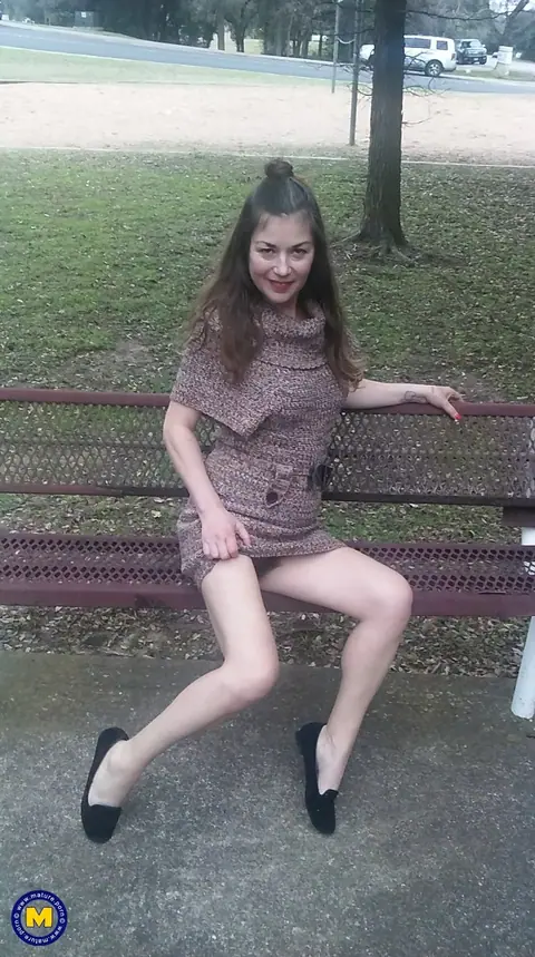 Olivia Johnson: European Brunette MILF Spreads Her Hairy Pussy Outdoors – photo 6 of 11