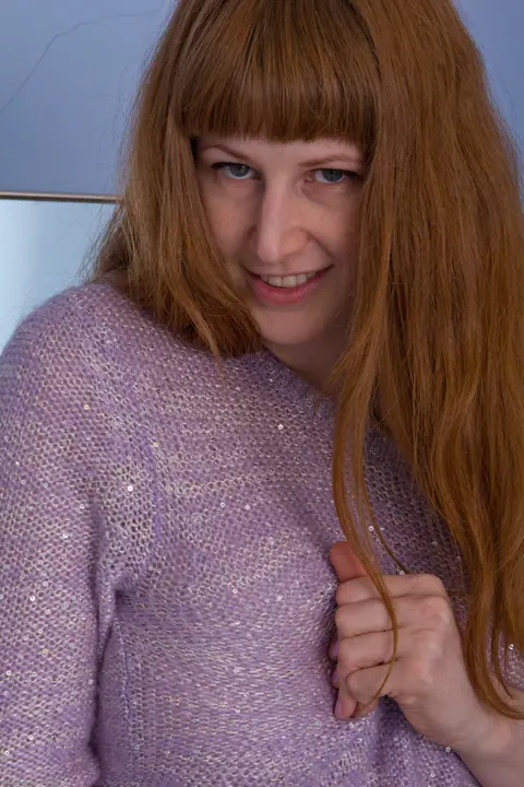 Chloe B: Chubby Australian Redhead MILF Poses Nude with Hairy Pussy – photo 7 of 20