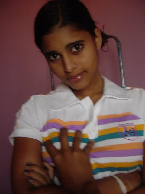 Indian Woman with Big Tits Strips Out of Her Jeans to Fondle Her Breasts – photo 1 of 10
