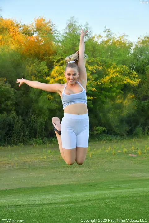 Blake Blossom: Blonde with Big Natural Tits Spreads in Yoga Pants Outdoors – photo 20 of 20