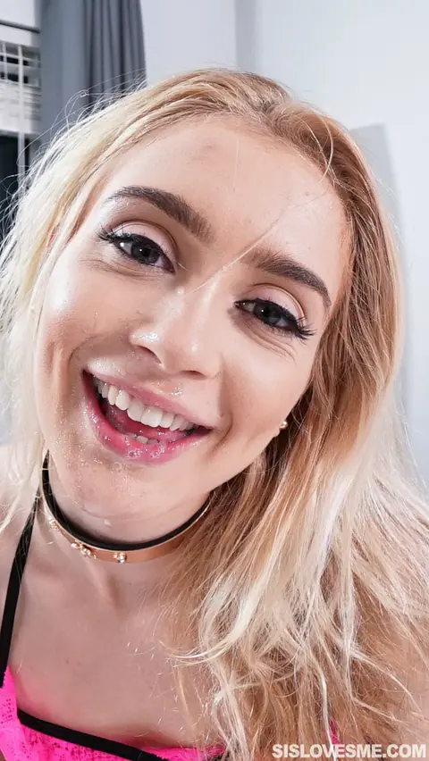 Anastasia Knight: Blonde Gives a Handjob and Rides Cowgirl Until Cumshot – photo 18 of 18