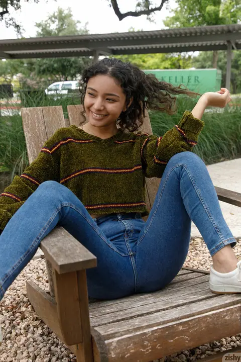 Renee Macias: Petite Curly Latina in Jeans Spreads Her Sweet Ass – photo 6 of 12
