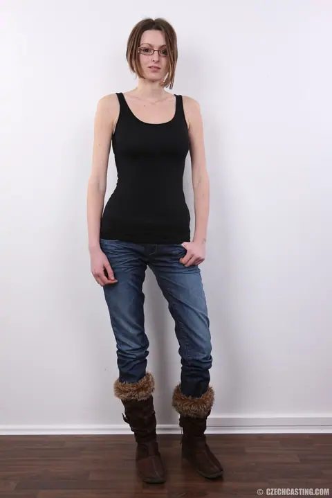 Short-Haired Busty Woman Strips Out of Her Jeans and Lingerie – photo 2 of 15