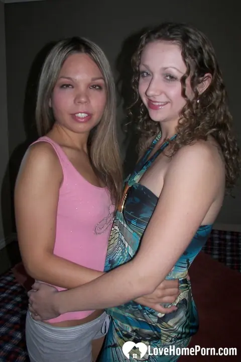 PAWG Amateurs in Skirts Eat Pussy in a Lesbian 69 – photo 1 of 20