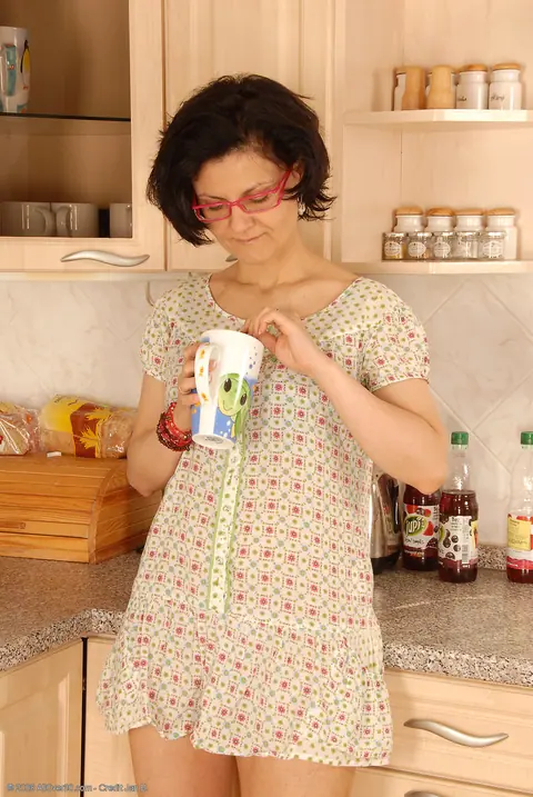 Brunette MILF in Heels and Glasses Flaunts Her Big Tits in the Kitchen – photo 3 of 20