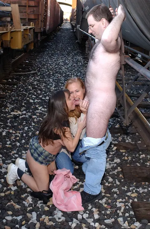 Petite Redhead MILF Gives a Blowjob Outdoors in Boots – photo 13 of 20