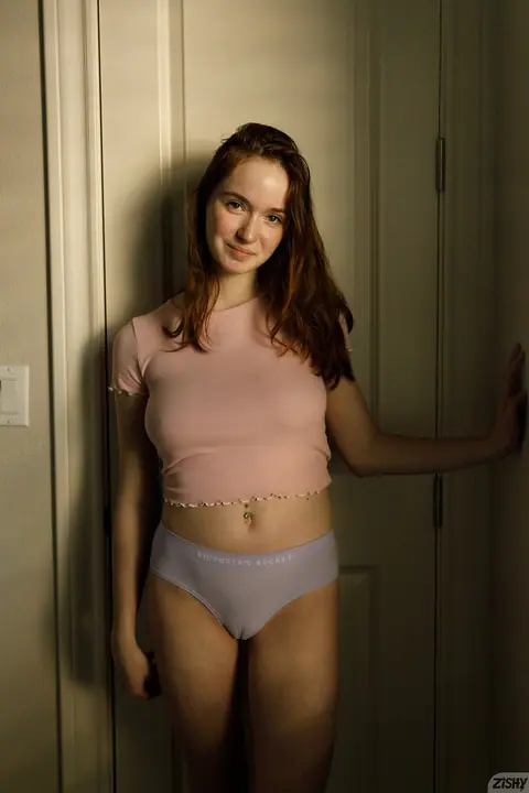 Hazel Moore: Amateur Brunette with Natural Tits Fucks Her Partner – photo 3 of 12