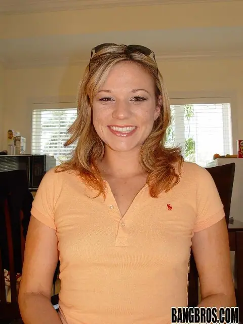 Nikki Sexx: Tall Blonde with Big Tits Sucks Huge Cock for a Facial – photo 5 of 20