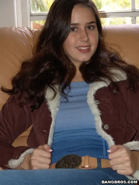 Kacey Kox: Brunette in Jeans Sucks a Black Cock – photo 1 of 20
