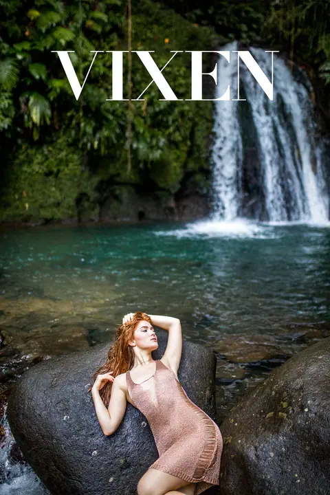 Jia Lissa & Ellie Leen: European Brunette and Redhead Share a Cock Outdoors – photo 1 of 20