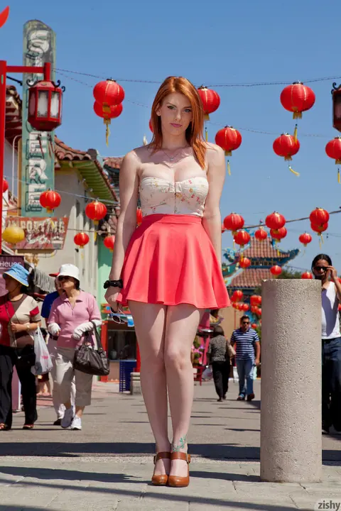 Lilith Lust: Busty Redhead Flashes Her Panties in a Skirt Outdoors – photo 1 of 11