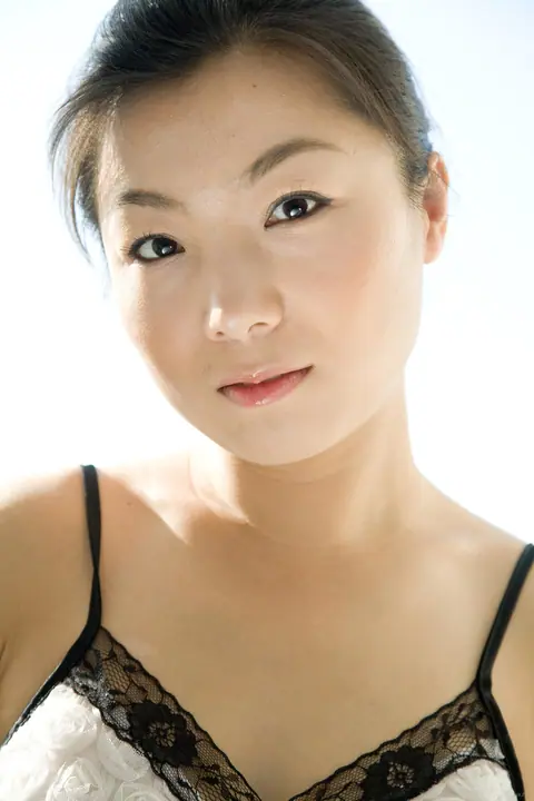 Asian Woman with Big Tits Spreads in High Heels – photo 1 of 20