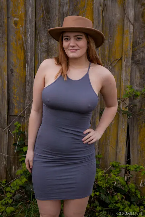 Dallin Thorn: Busty BBW Brunette Lifts Her Dress and Spreads Outdoors – photo 1 of 16