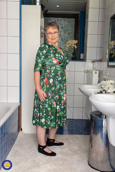 Mature European Woman Strips in the Bathroom – photo 1 of 20