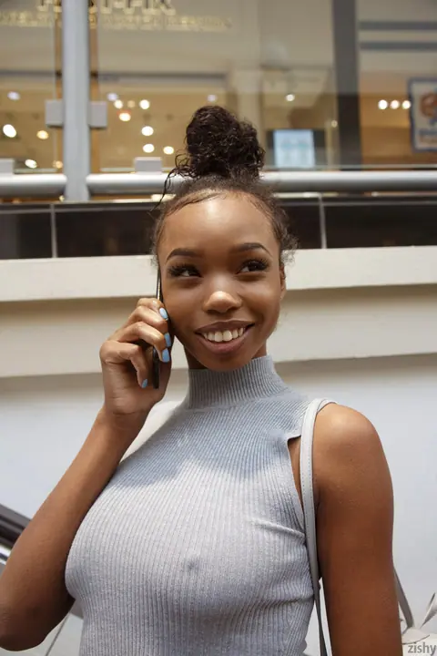 Asia Amour: Petite Ebony Brunette Undresses and Spreads in Public – photo 1 of 11