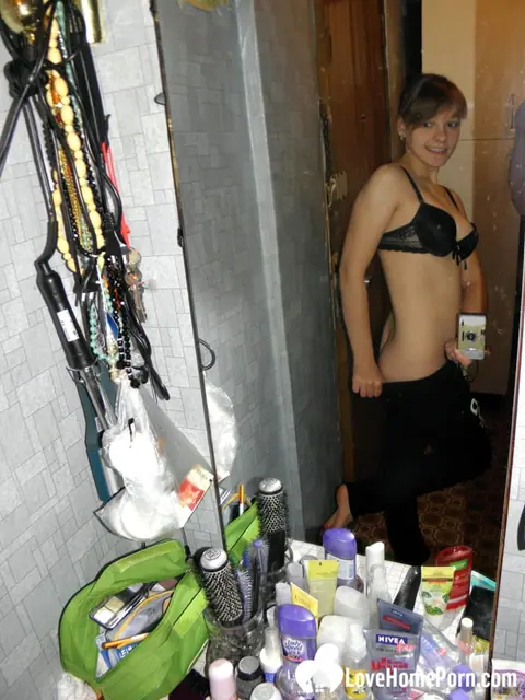 Petite Amateur Strips and Spreads for Homemade Selfies – photo 2 of 20