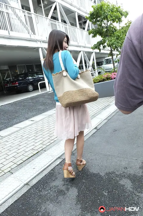 Petite Asian Babe Gives a Blowjob and Handjob Outdoors – photo 11 of 20