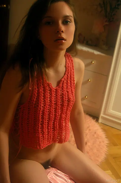 Woman with Small Tits Removes Her Top and Spreads Her Hairy Pussy – photo 9 of 20