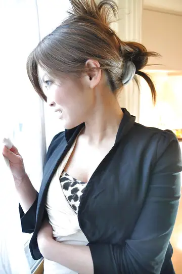 Hitomi Aoshima
