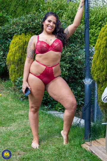 Ella Roxx