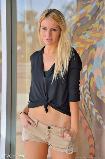 Katie Lynn