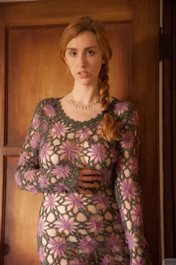 Phoebe Keller – Tall Redhead Amateur Poses in Her Dress